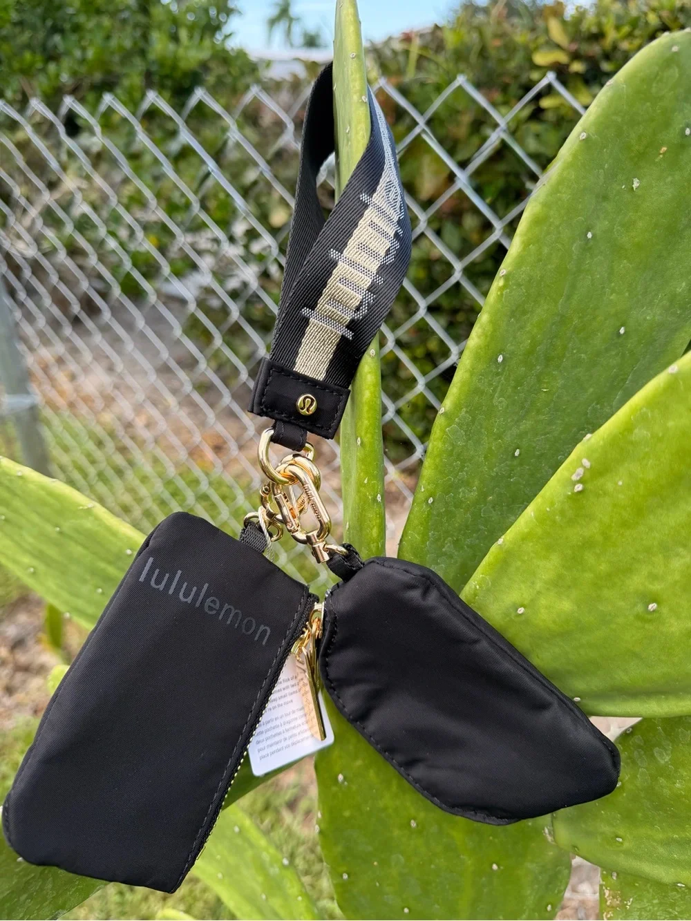 LULULEMON Black Dual Pouch Wristlet Keychain Unisex